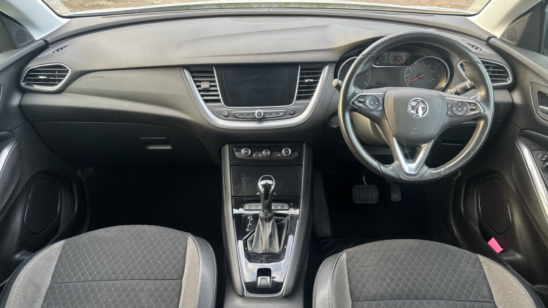 Vauxhall Grandland X 1.6 Turbo D Sport Nav 5dr Auto Diesel Hatchback